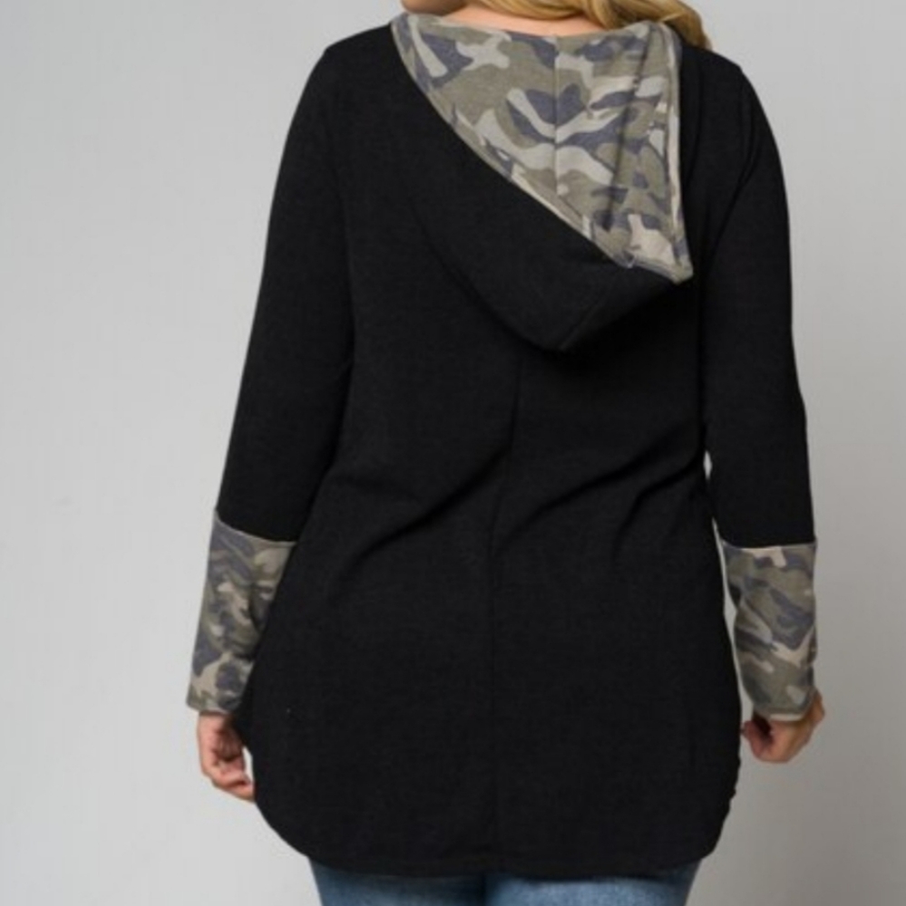 1X Black Knit Tunic with Camouflage hood - Picture 3 of 8
